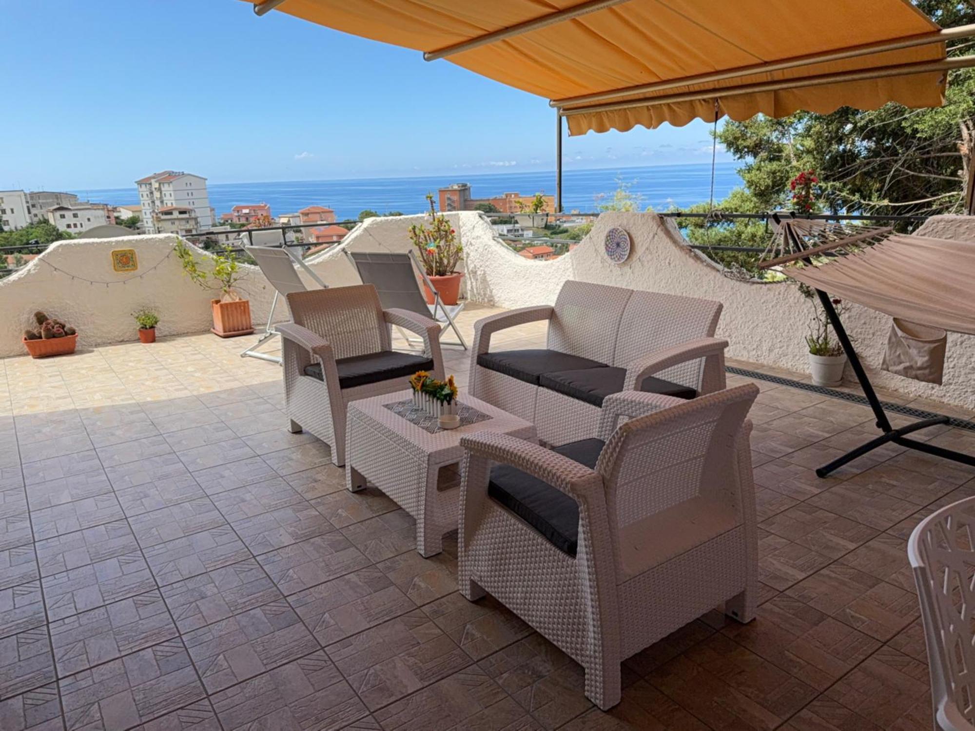Vista Stromboli Lejlighedshotel Paola Eksteriør billede